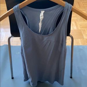 Lululemon Size 6 Tank Top - Mint Condition